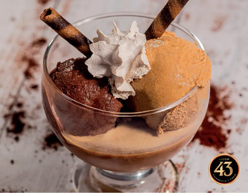 Rocketto copa helado carajillo licor 43